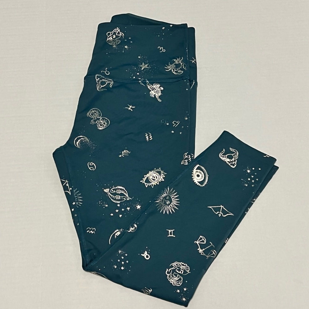 NWOT Beyond Yoga Zodiac Leggings